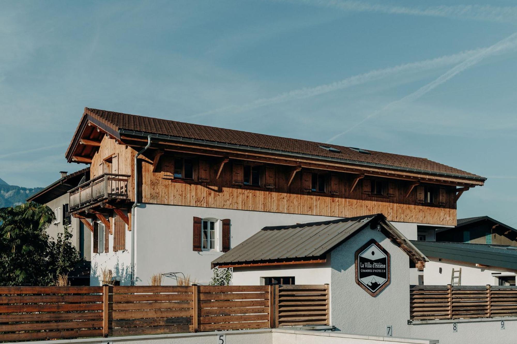 La Villa D'Helene 2 - Chambres D'Hotes Bnb Et Appartements - Cluses Exterior foto